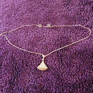 Bulgari Divas dreams Mother of pearl rose gold Necklace